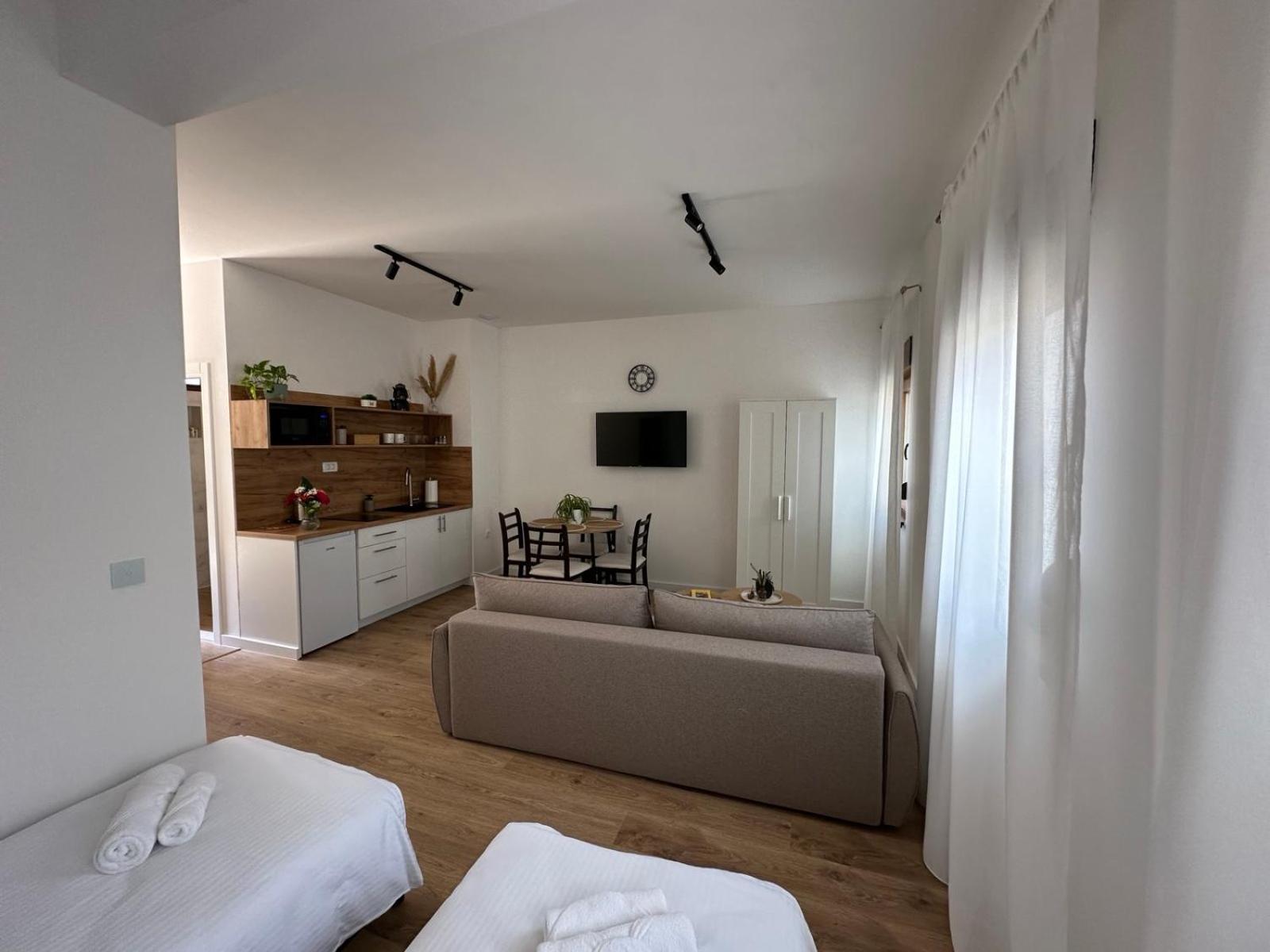 Studio Apartmani Izvor Blagaj Exterior foto
